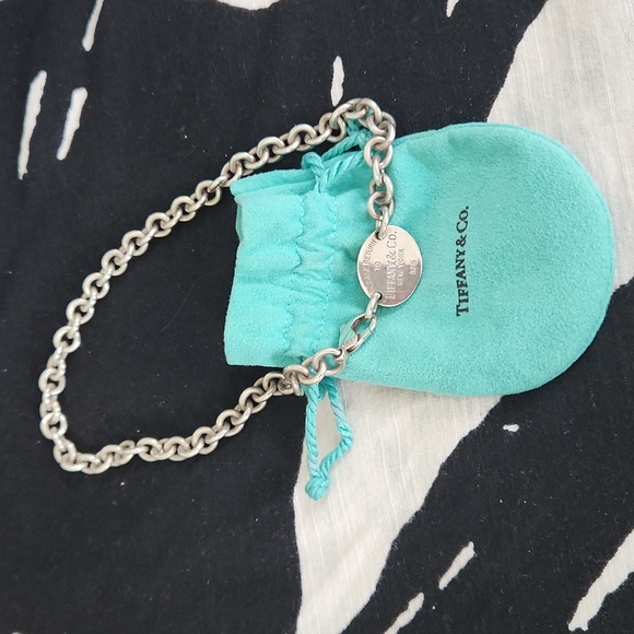 Tiffany & Co. Return to Tiffany Oval Tag Necklace Choker Sterling Silver Gift - Picture 1 of 7
